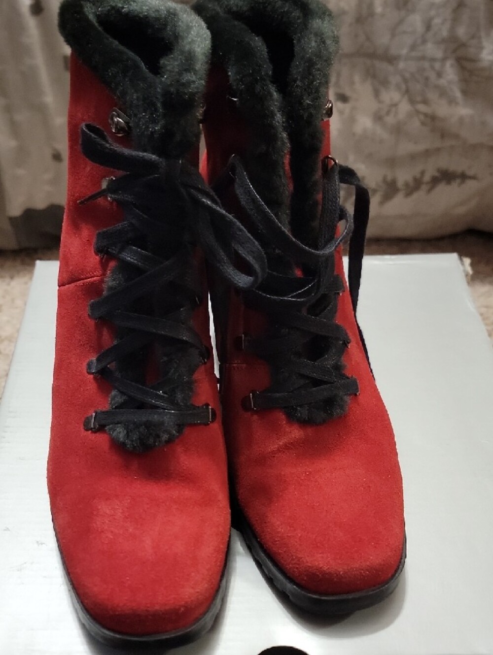 Sporto Red Suede Lace-Up Heeled Ankle Boot with Faux Fur Collar - Picture 4 of 8
